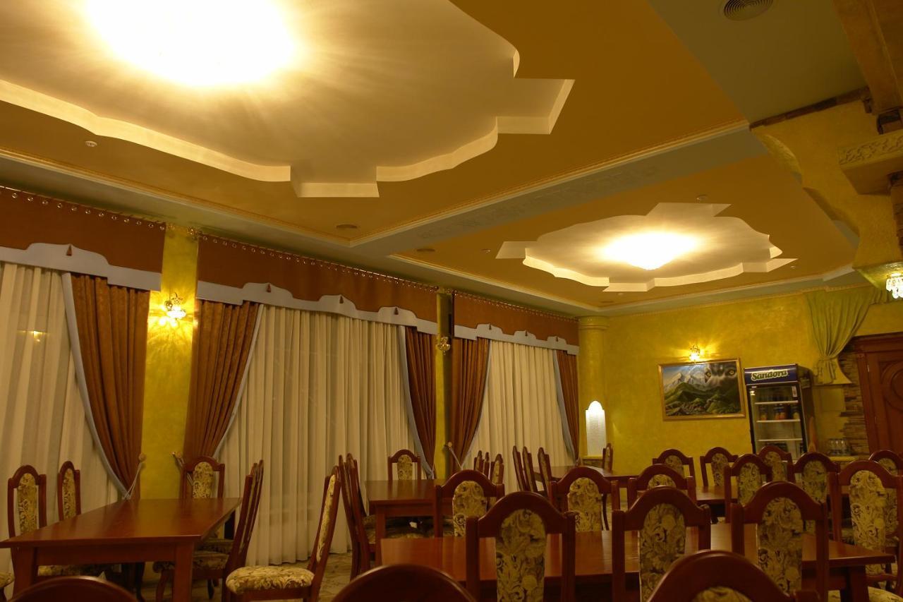 Грк Золота Підкова Motel Chupyra ภายนอก รูปภาพ